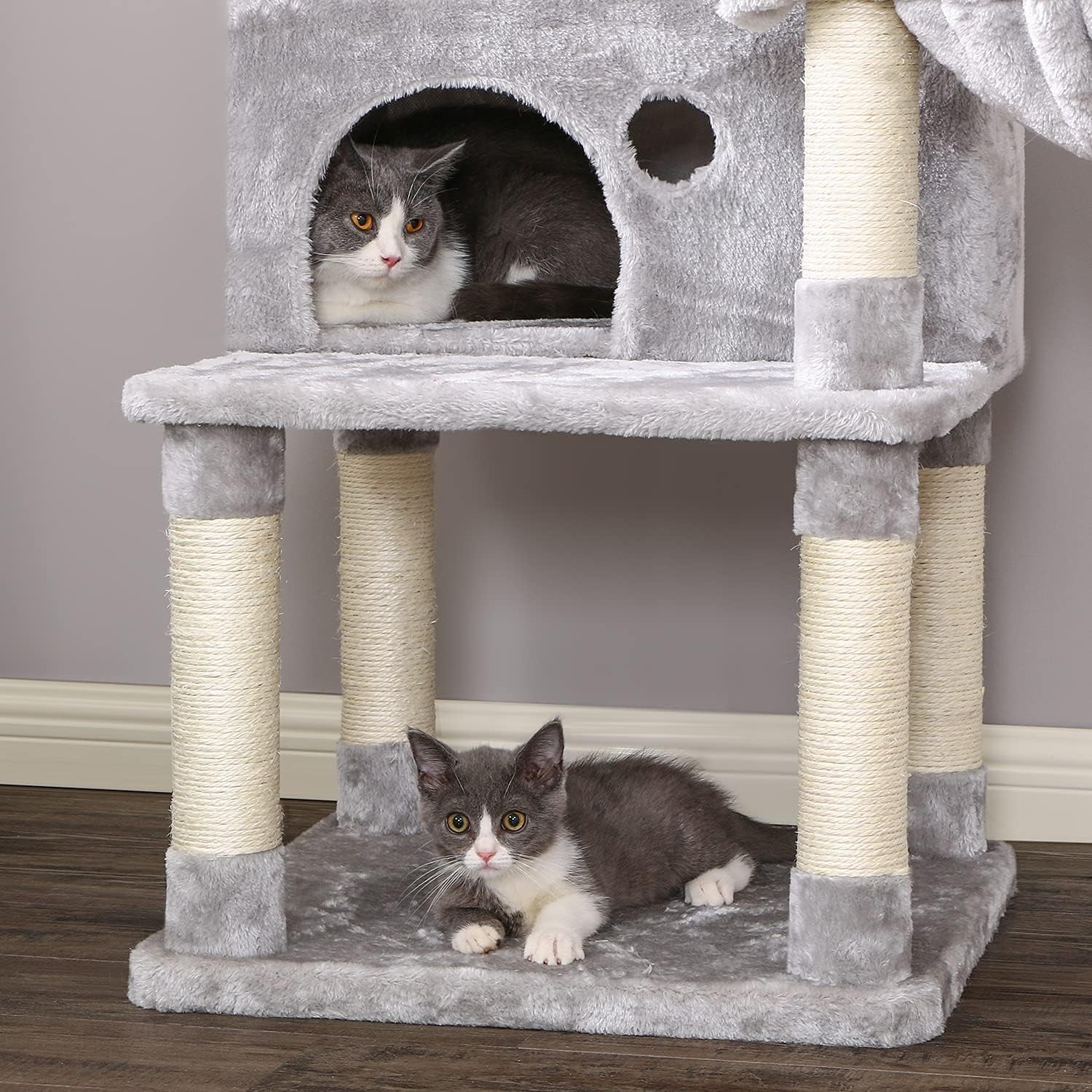 Cat Tree Cat Tower Top Plush Perches Cat Condo with Sisal Scratching Post Basket Kitty Stand Cat House Climbing Furniture MMJ52L